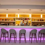 Sagitario Menorca Mar Adults Only アパートホテル 4*