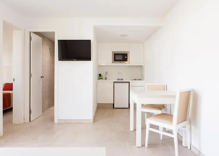 Sagitario Menorca Mar Adults Only Hotel apartamentowy