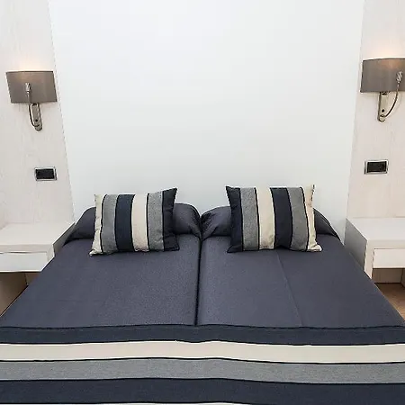 Apartmanhotel Sagitario Menorca Mar Adults Only Cala en Bosch